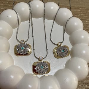 Nazar Boncuklu Kare Kolye